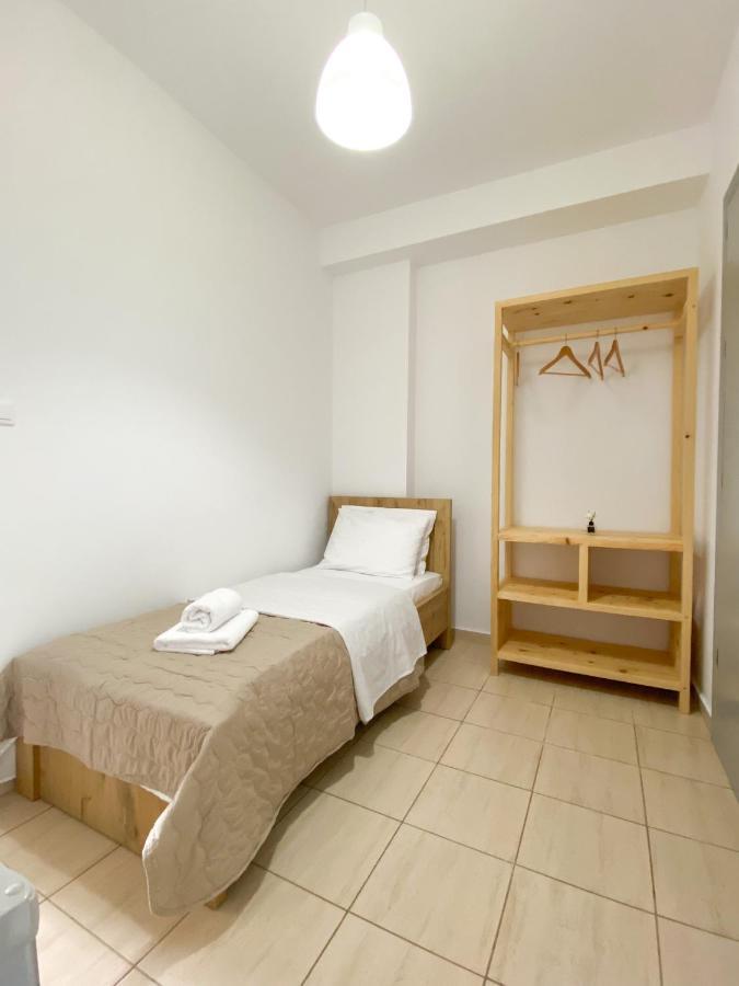 Dinos Apartaments Himarë Exterior foto