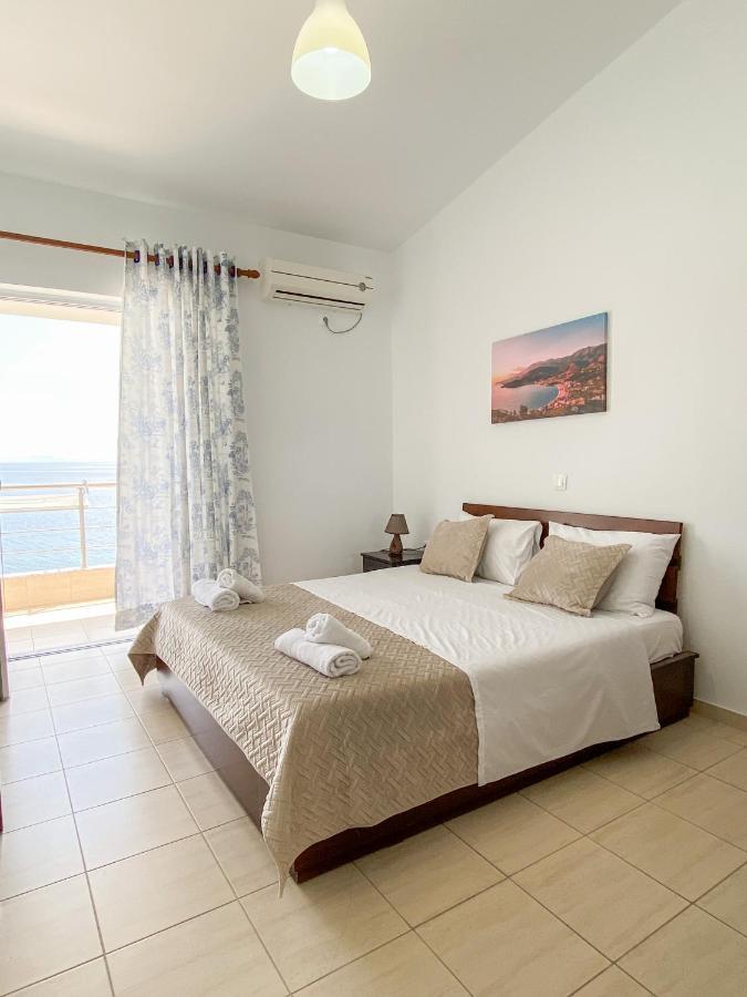 Dinos Apartaments Himarë Exterior foto